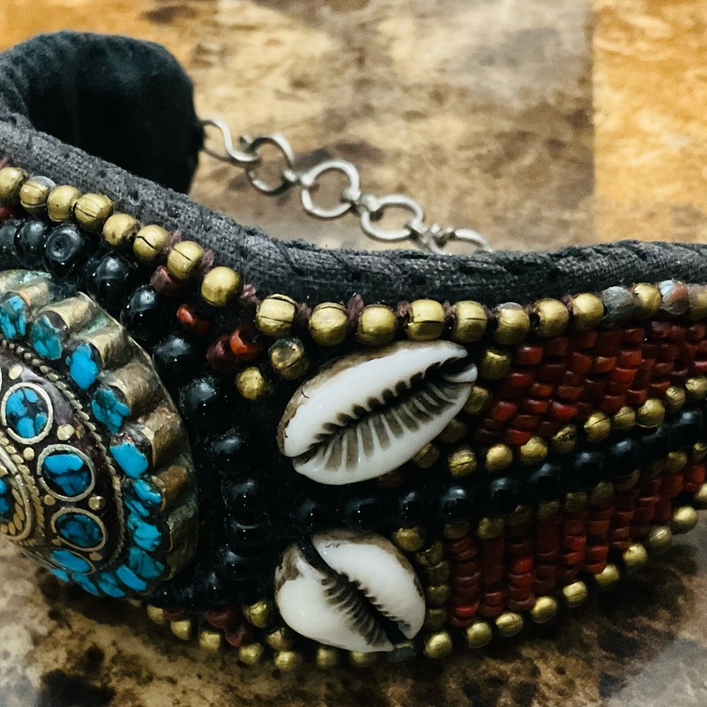 Tibetan Cuff With Cowrie Shells, Turquoise Inlay & Glass & Brass Beads - Picture 2 of 4